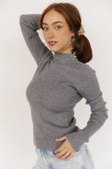 Ilsa Ribbed Sweater Top | Gray