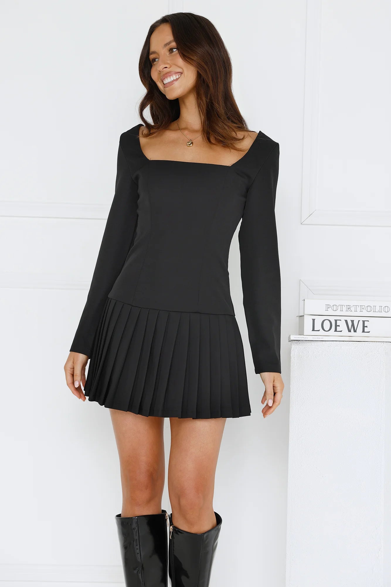 Business Class Long Sleeve Mini Dress Black