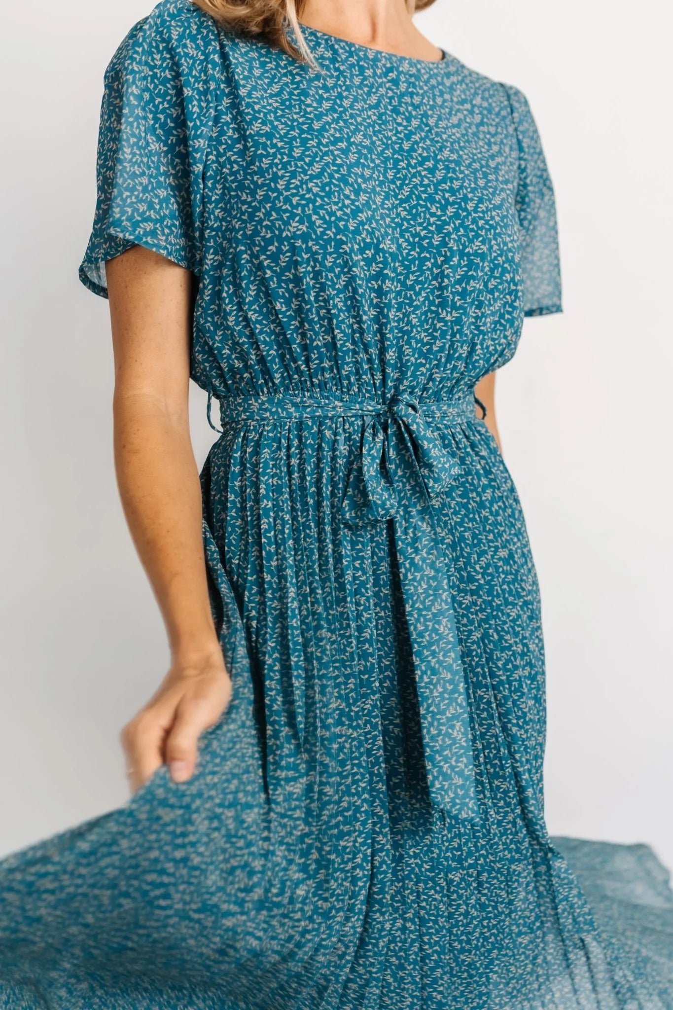 Prim Pleated Dress | Persian Blue Print