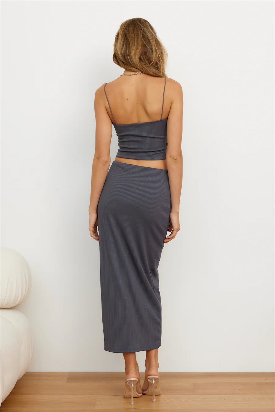 Effortless Cool Girl Midi Skirt Grey