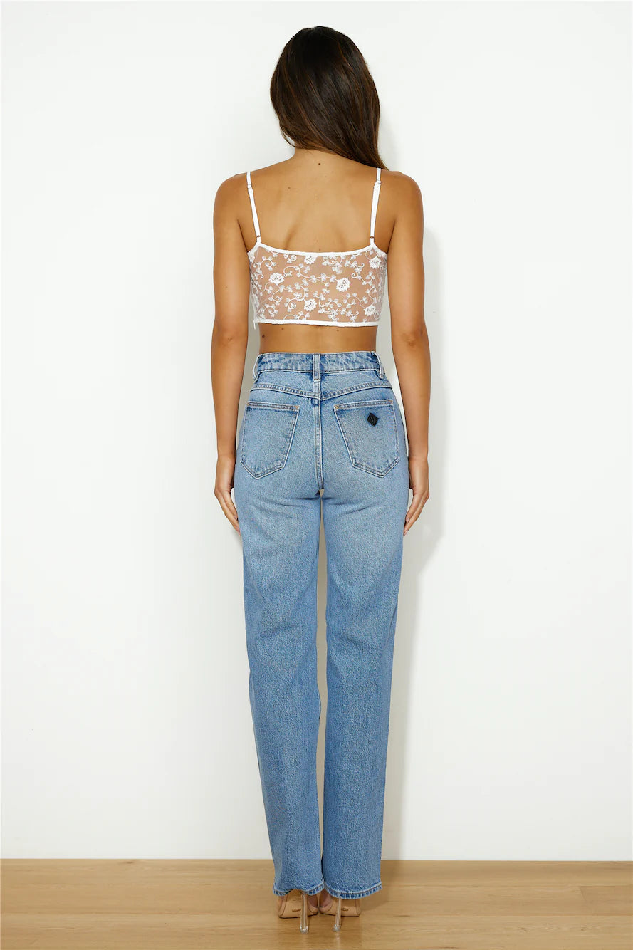 Dreamy Location Crop Top White