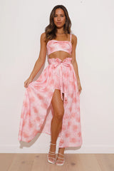 Drinks Flowing Crop Top Pink
