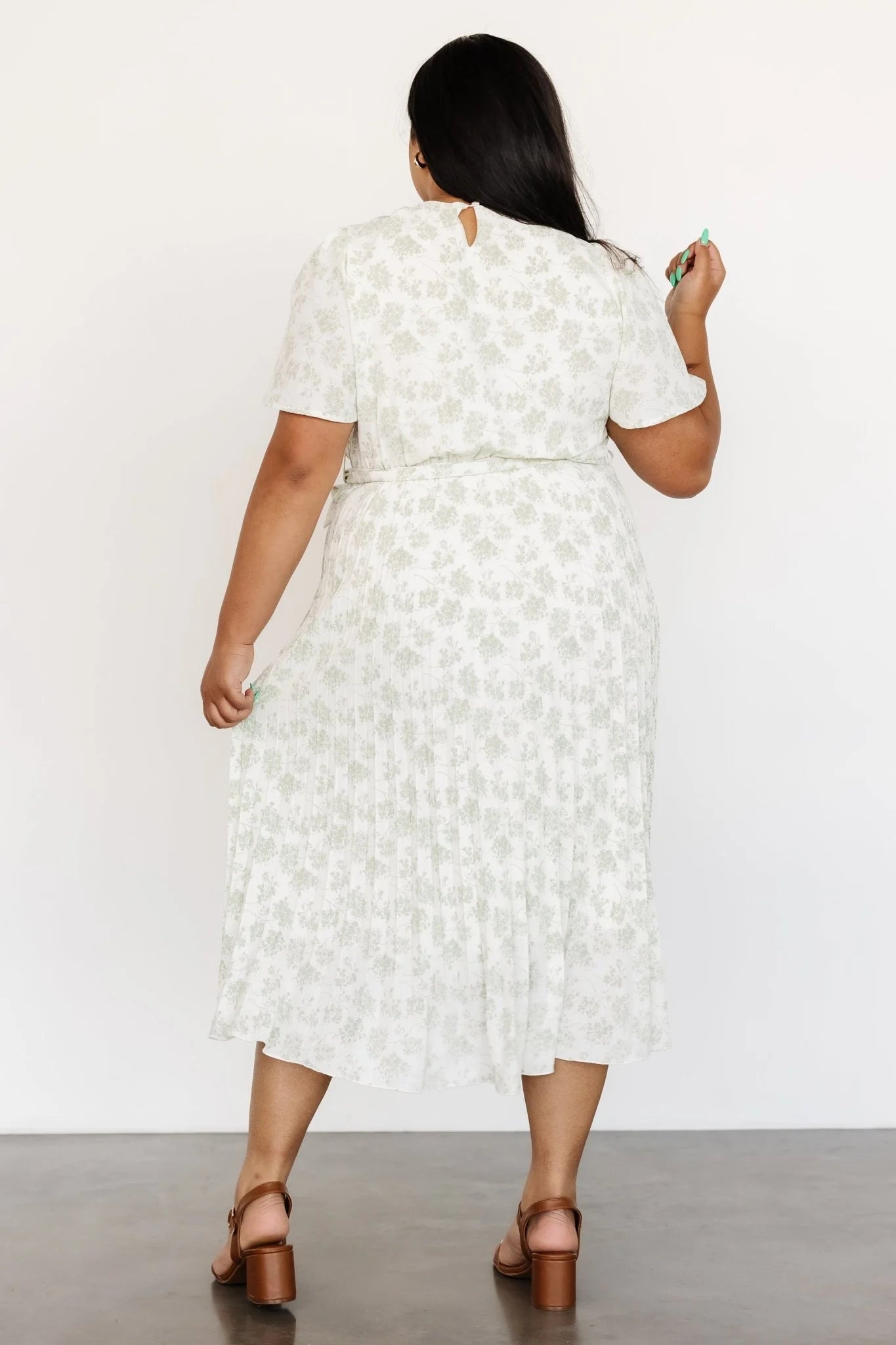 Prim Pleated Dress | Vintage Olive Print