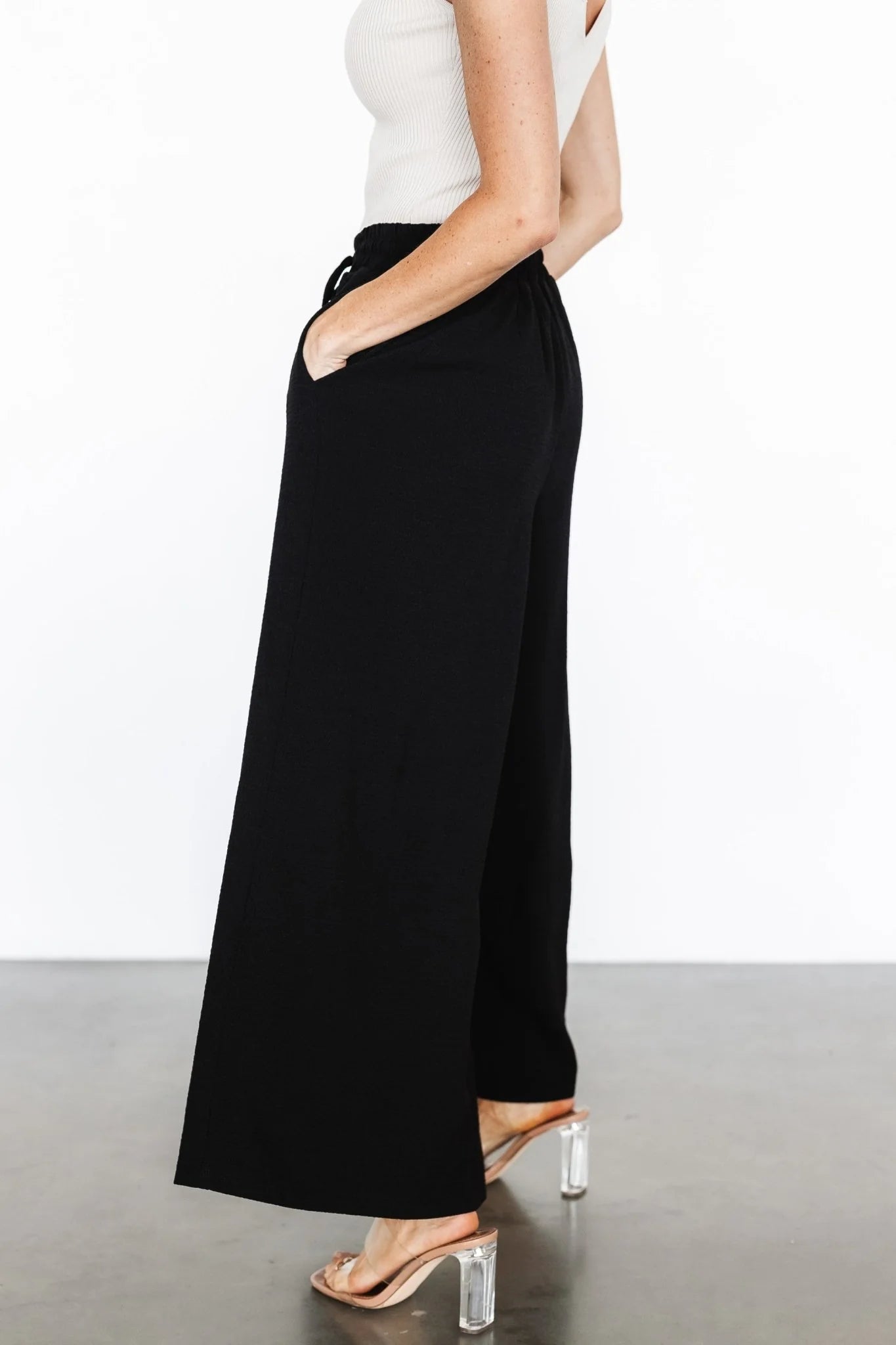 Florence Textured Pants | Black