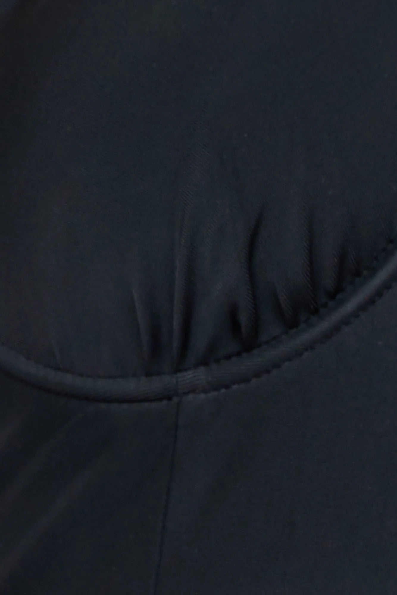 Baddie Vibes Crop Black