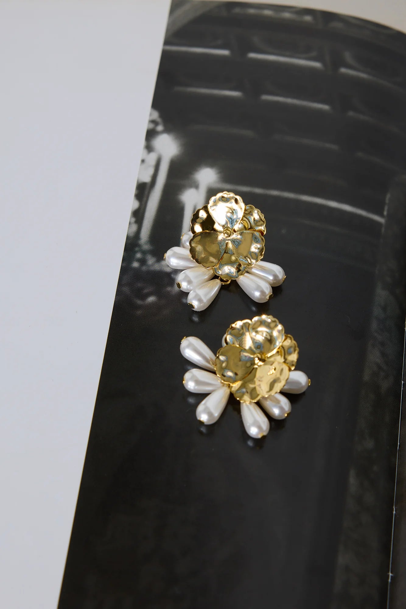 18k Gold Plated Underwater Pearl Earrings Gold