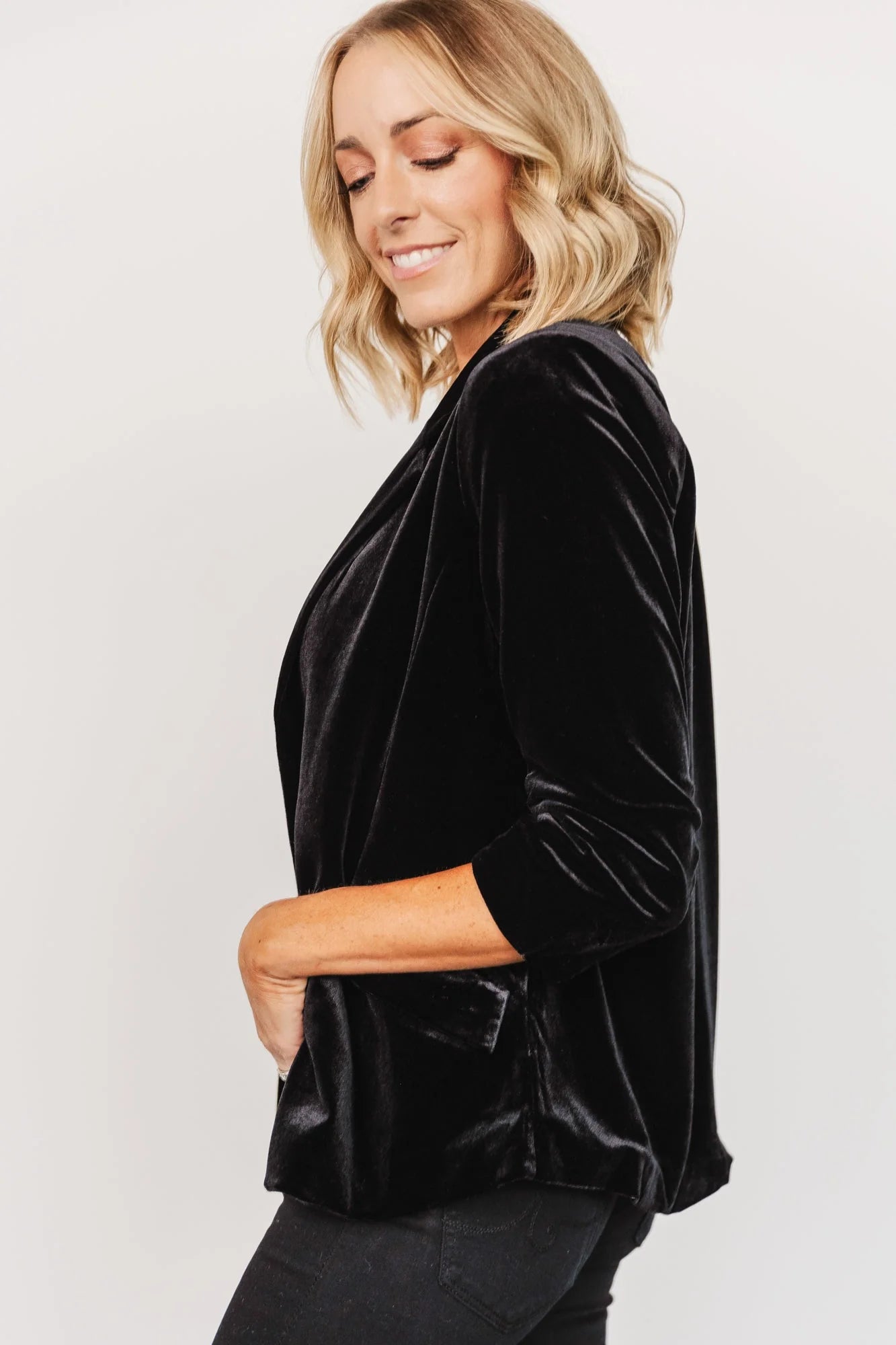 Brinton Velvet Blazer | Black