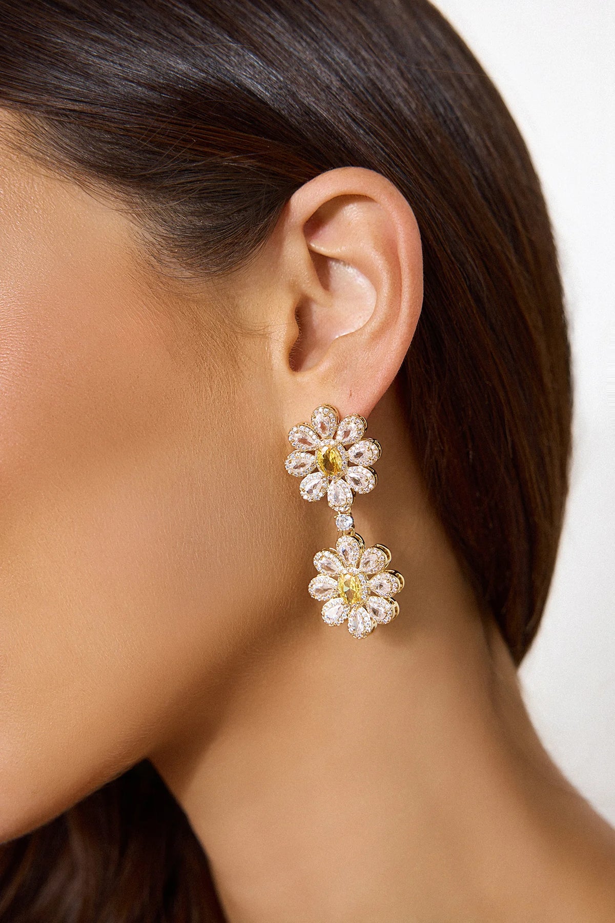 18k Gold Plated Daisy Loves Diamonds Earrings Gold