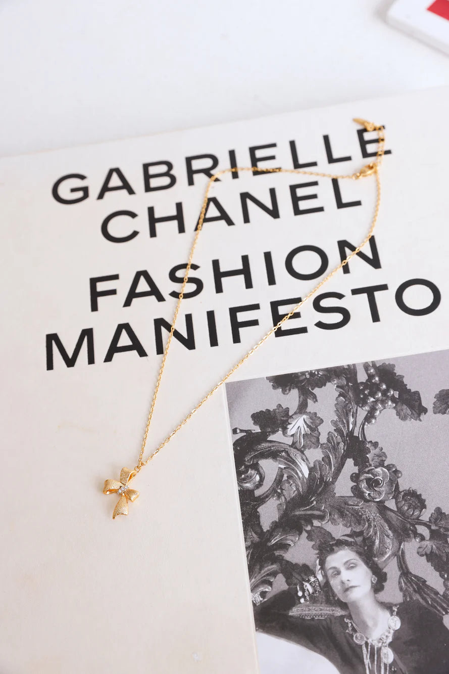 18k Gold Plated Tiny Bow Necklace Gold