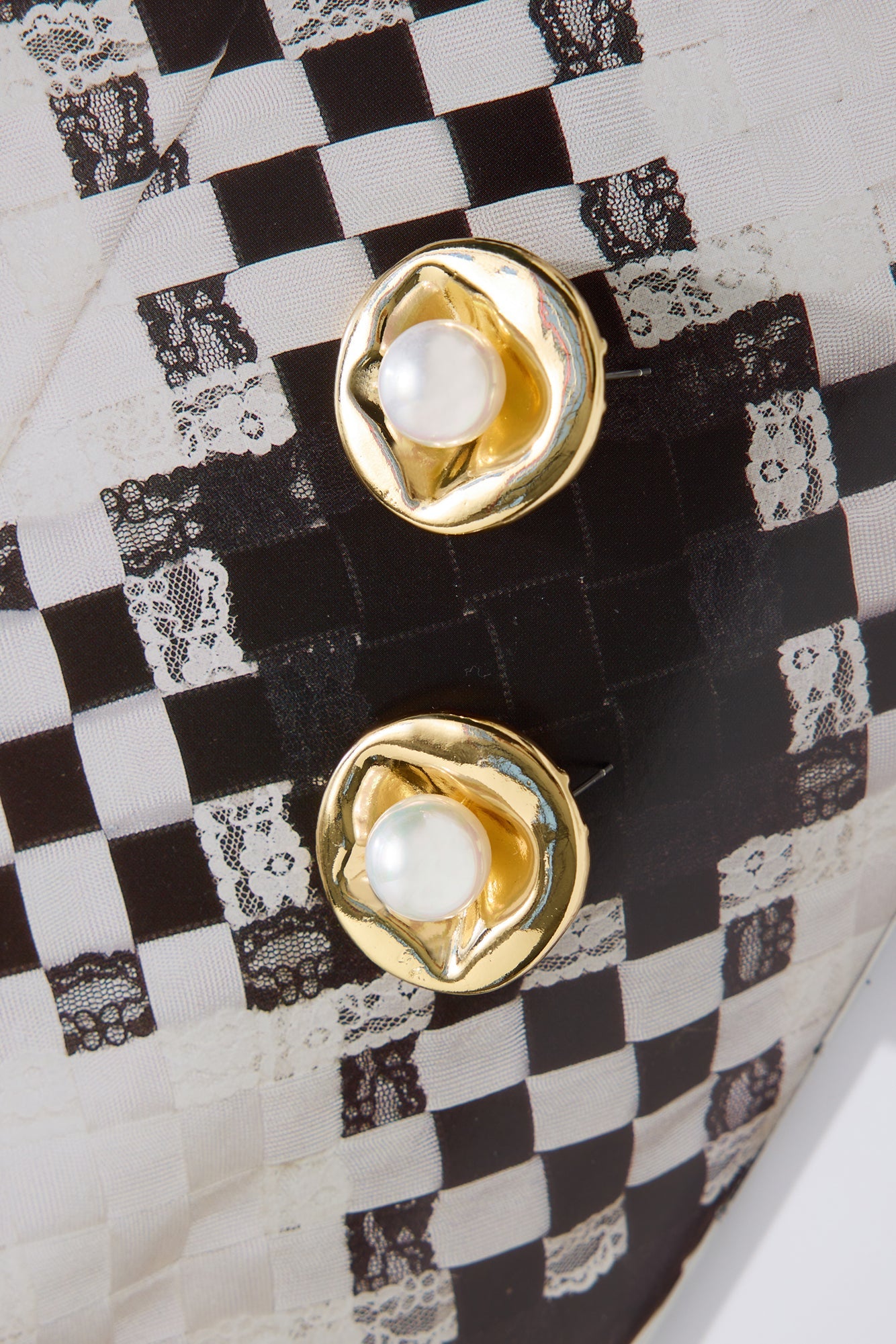 18k Gold Plated Enchanted Pearl Earrings Gold