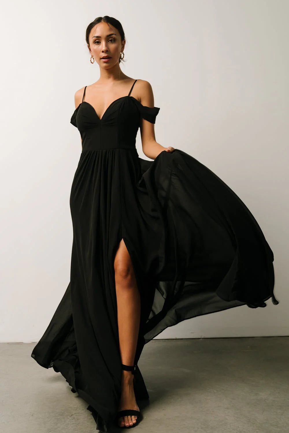 Bianca Lace Maxi Dress | Black
