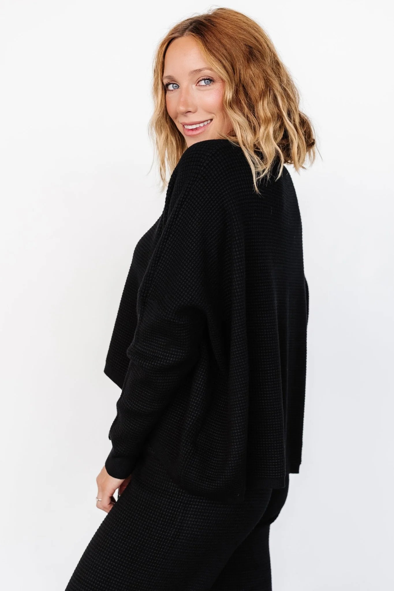 Owen Waffle Sweater Top | Black