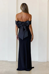 The Sleek Soirée Off Shoulder Maxi Dress Black