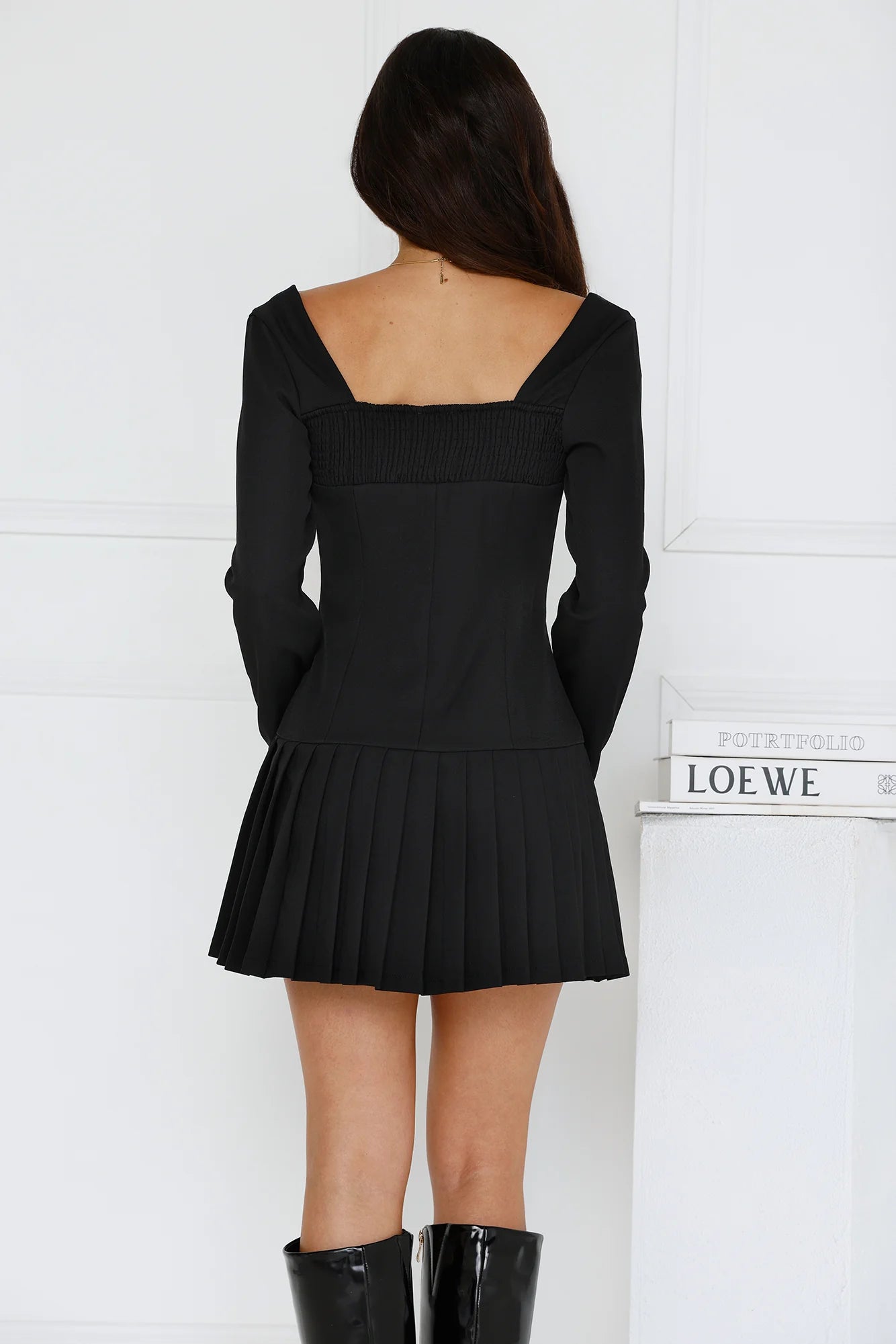 Business Class Long Sleeve Mini Dress Black