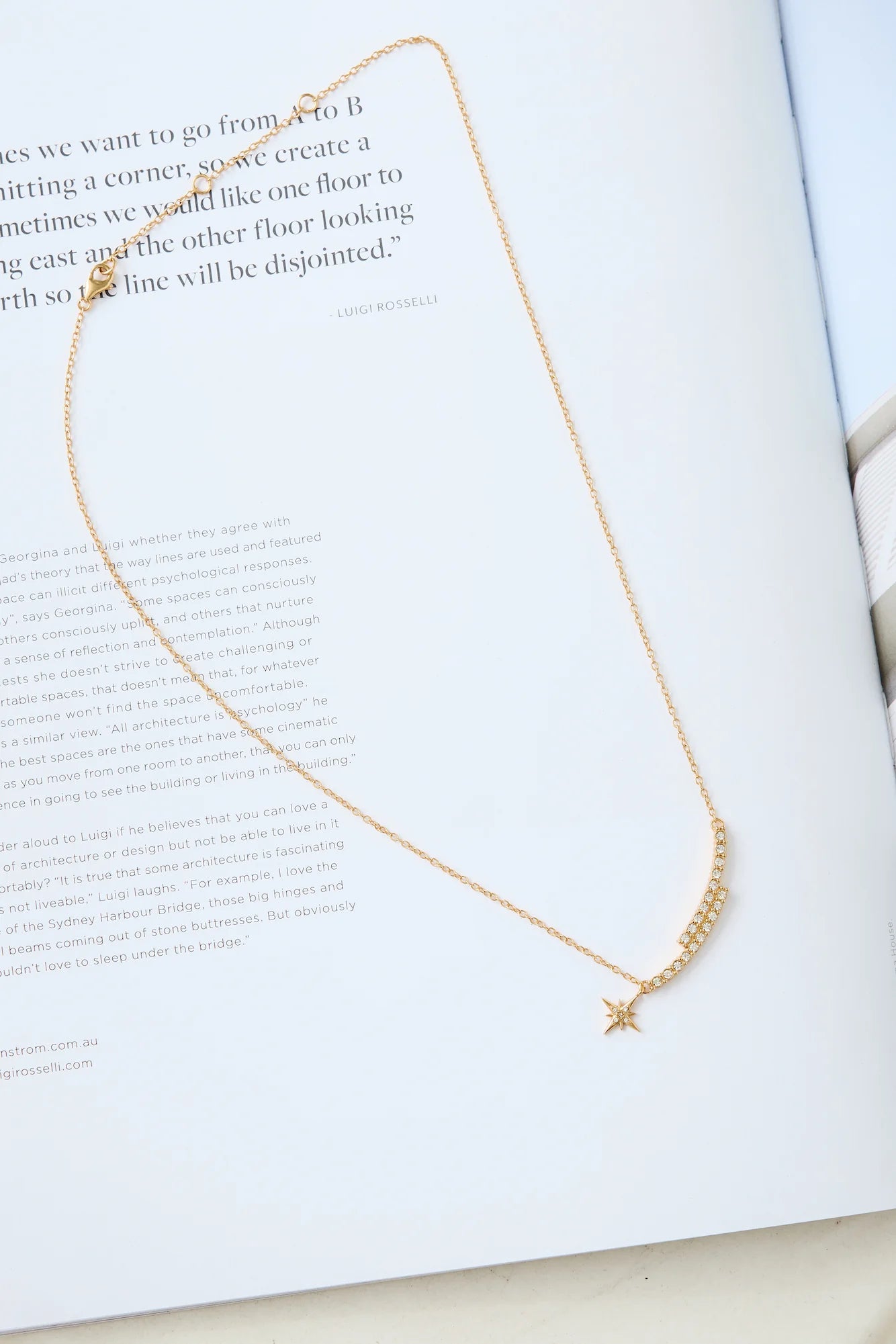 18k Gold Plated Star Landing Necklace Gold