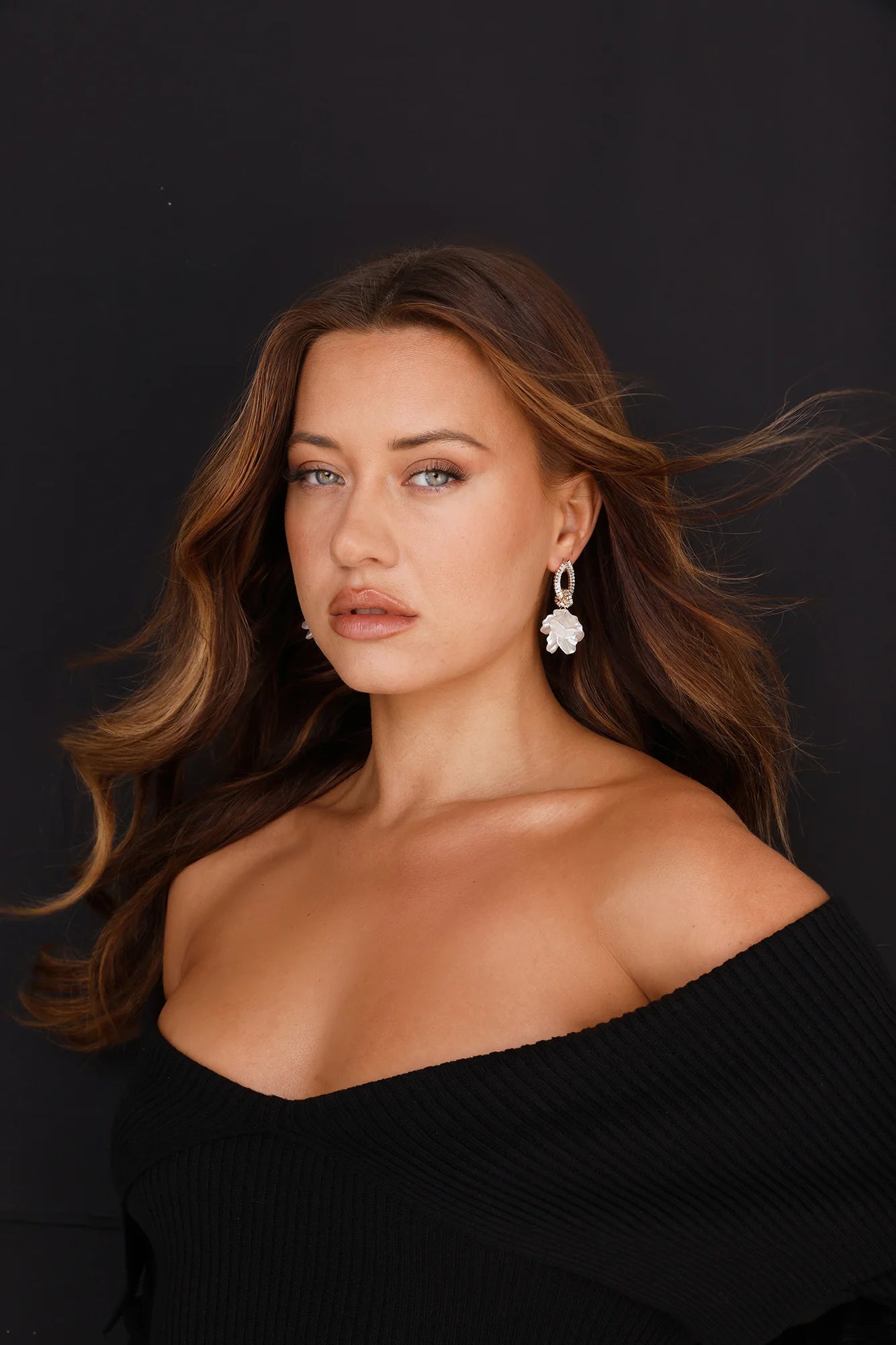 Accessory Affair Earrings Gold