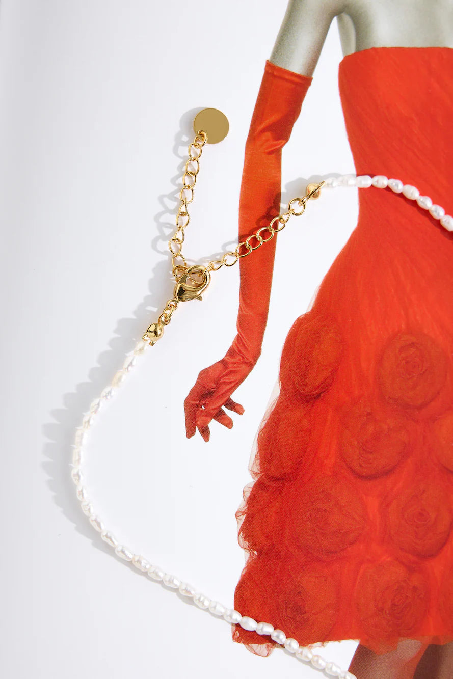 Aurora Spark Pearl Necklace Gold