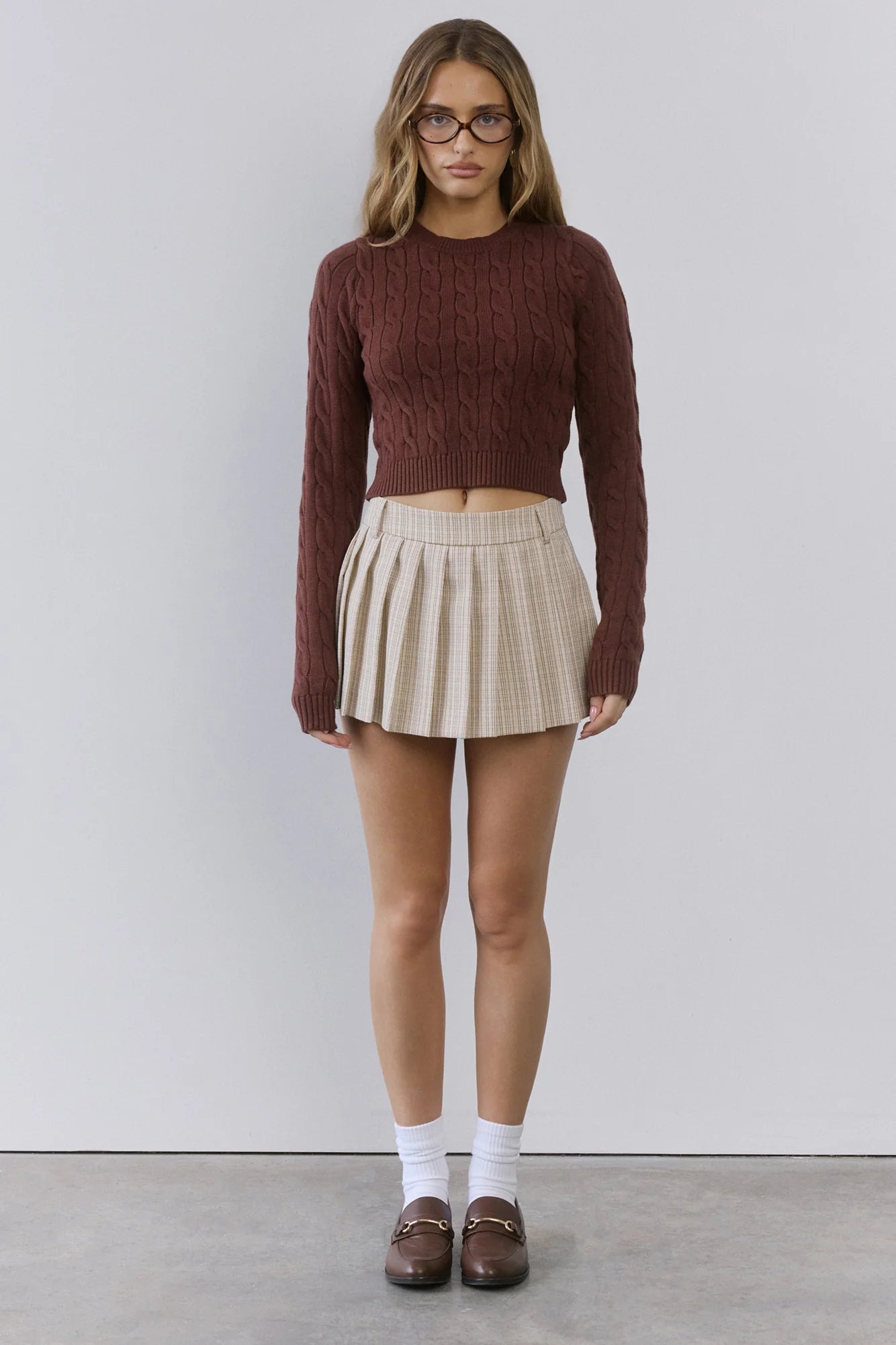 The Exclusive Cable Knit Sweater Brown