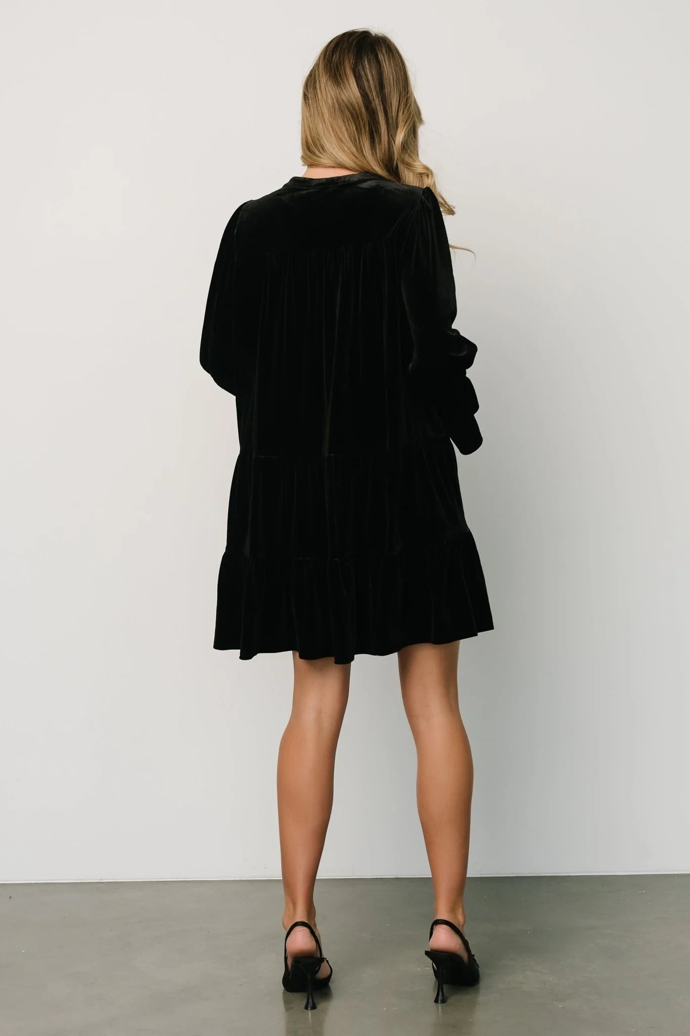 Tolman Velvet Short Dress | Black