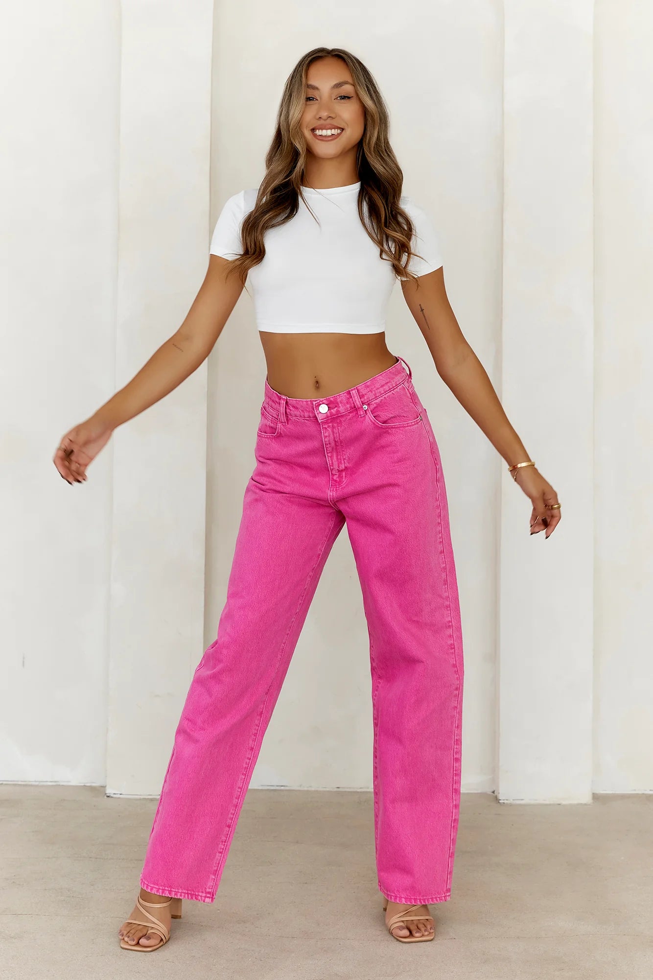 BASE  The Baby Tee Crop Top White
